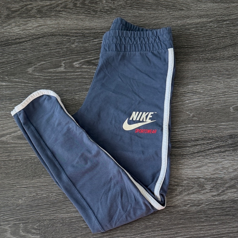 Women’s Nike leggings